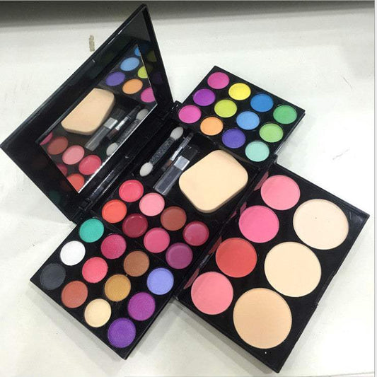 Makeup box make-